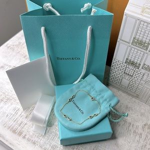 Tiffany & Co 18K Rose Gold Infinity Endless
Bracelet